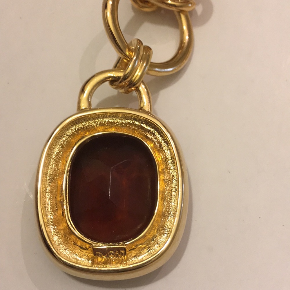 Joan Rivers Gold Charm Chain - Picture 6 of 7